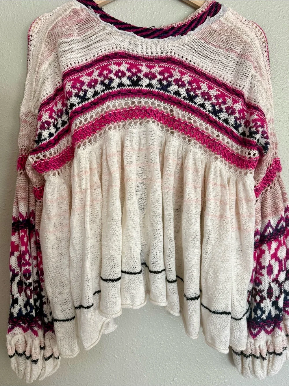 Free People Knit & Crochet Cardi S White, Pink, Purple Bubble Sleeves⭐️Like New